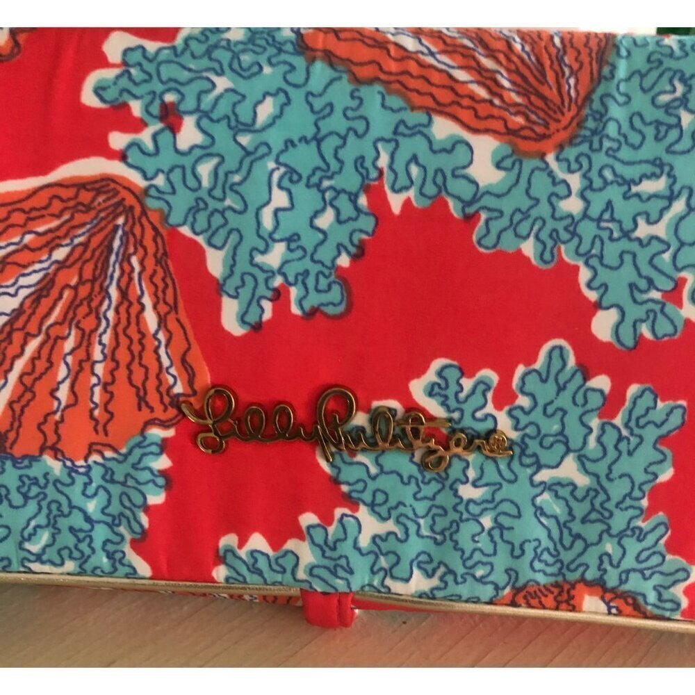 Lilly Pulitzer Coralina Print Cosmetic / Travel / Jewelry/ "On a Roll" Pouch Bag - Picture 3 of 10